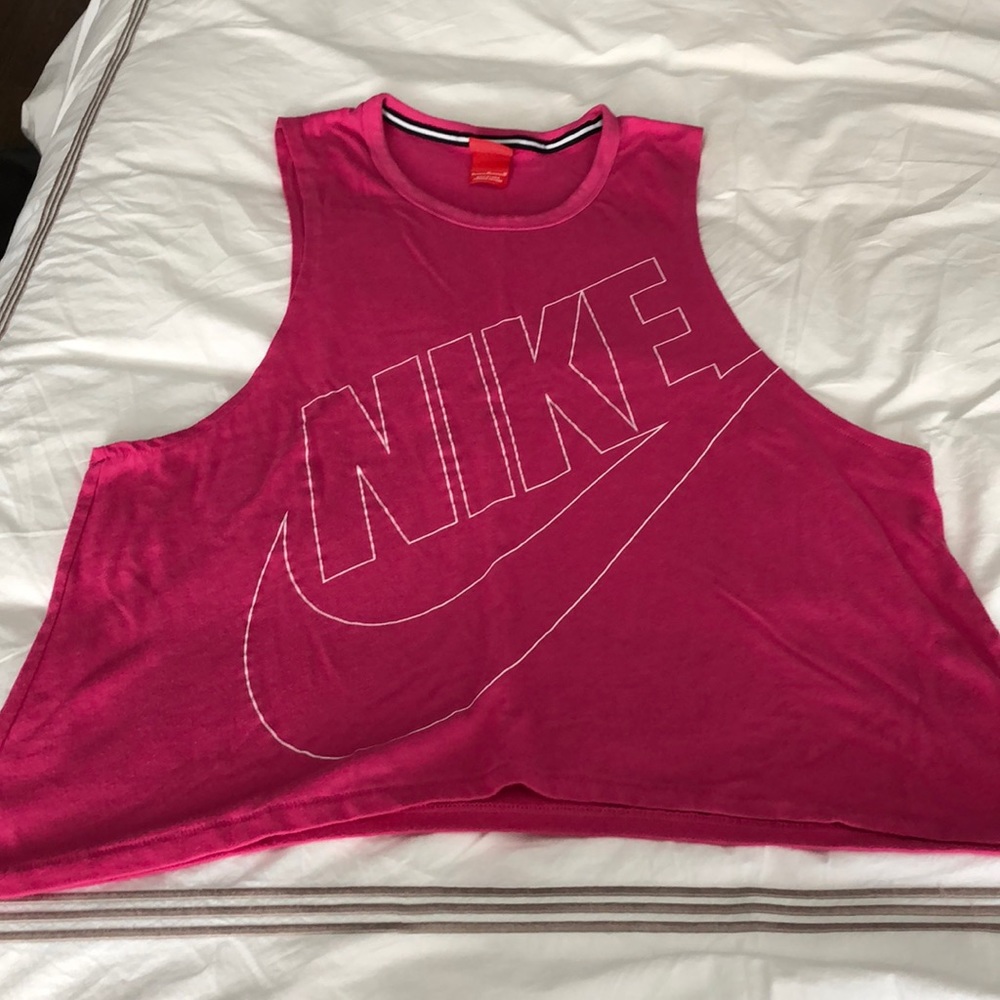 Nike pink work out tank